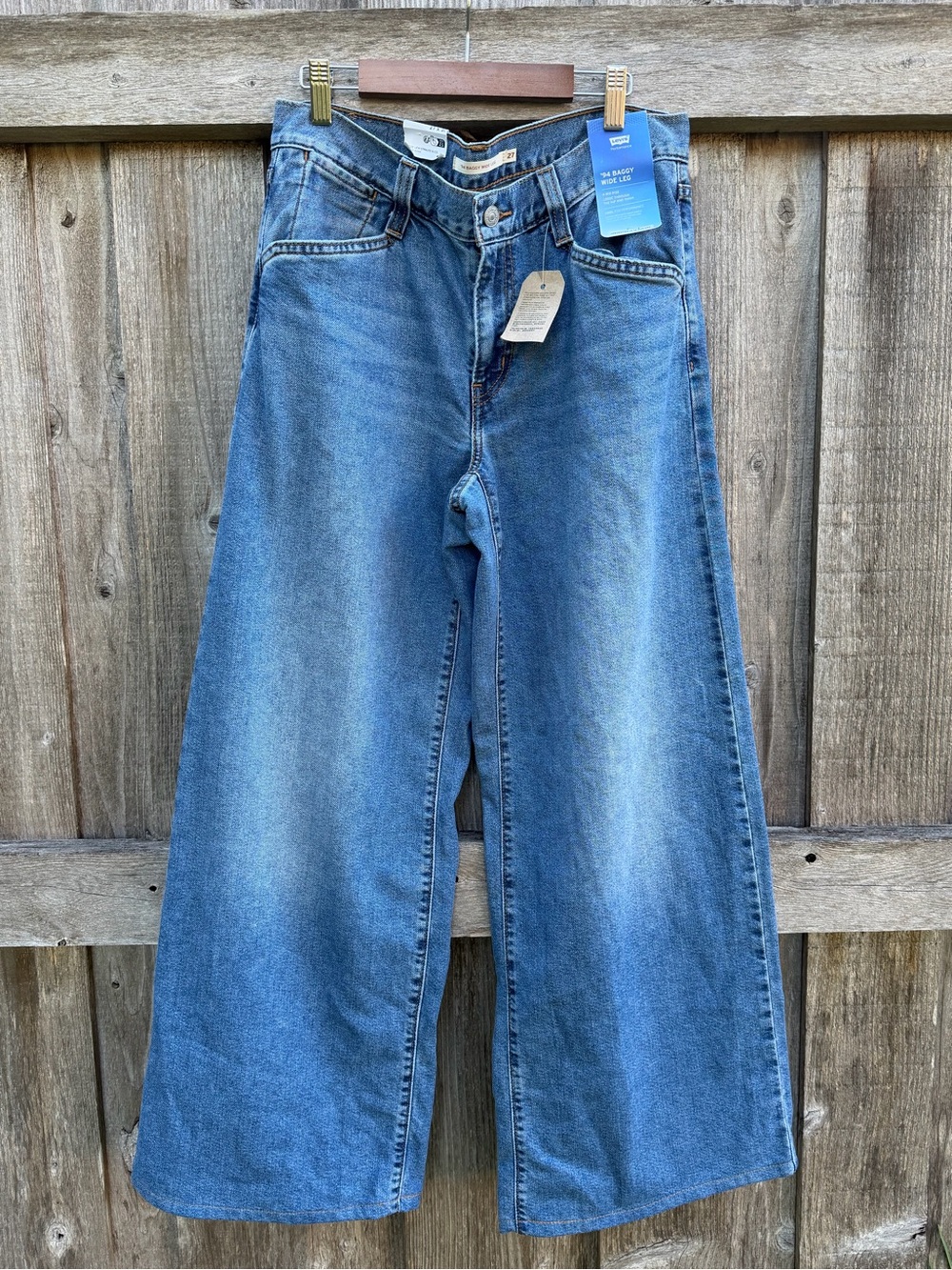 Levi’s ’94 Baggy Wide Leg Jeans Women’s 27x29 Medium Indigo NWT